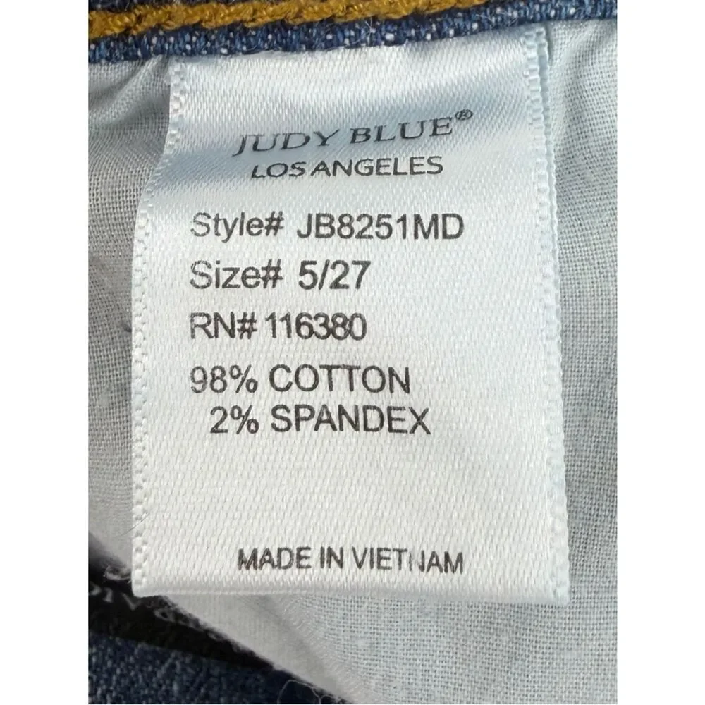 Judy Blue straight fit light wash distressed denim jean women’s 5/27